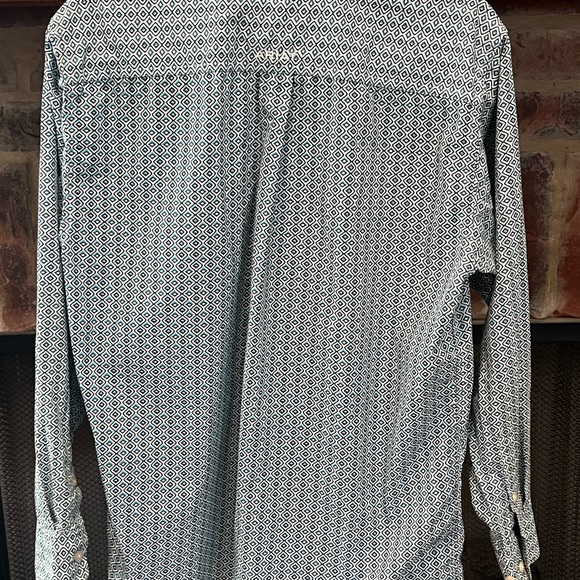 🖤ARIAT ADULT SMALL LONGSLEEVE BUTTON UP🖤 - Picture 2 of 5